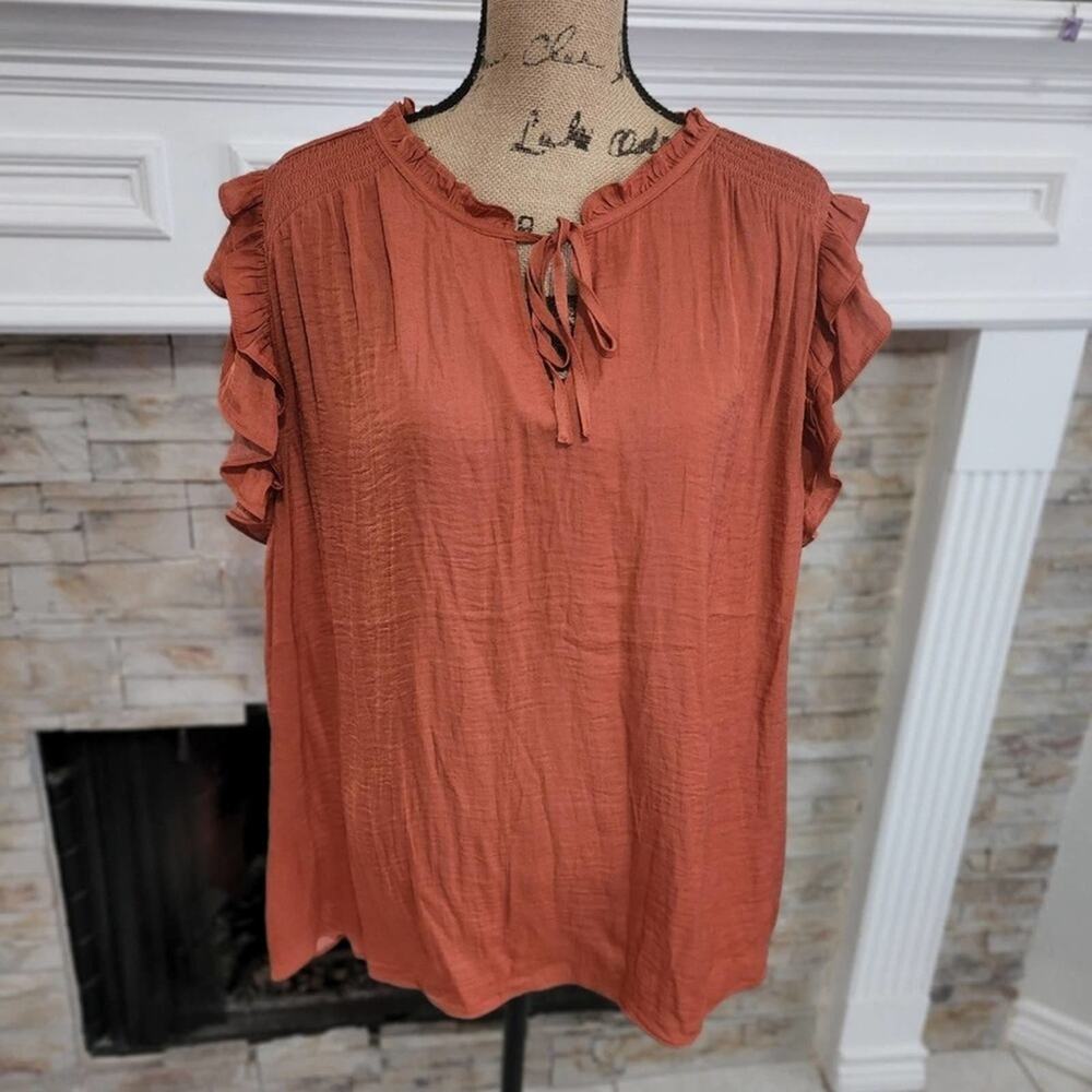Jones new York rust colored smocked shoulder ruffled blouse plus‎ size 3X new!!!